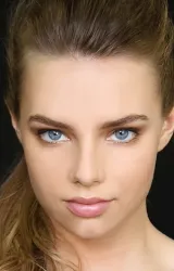 Индиана Эванс