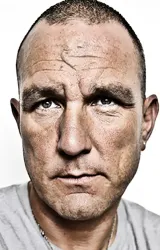 Винни Джонс